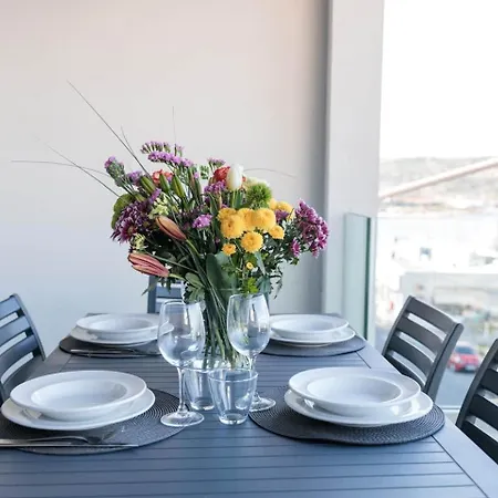 9ten11 Seafront By Homely *