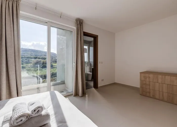 9ten11 Seafront By Homely Appartement