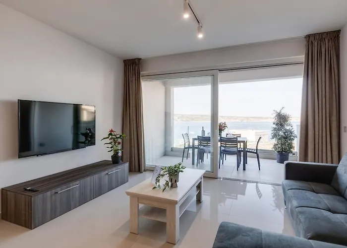 Appartement 9ten11 Seafront By Homely