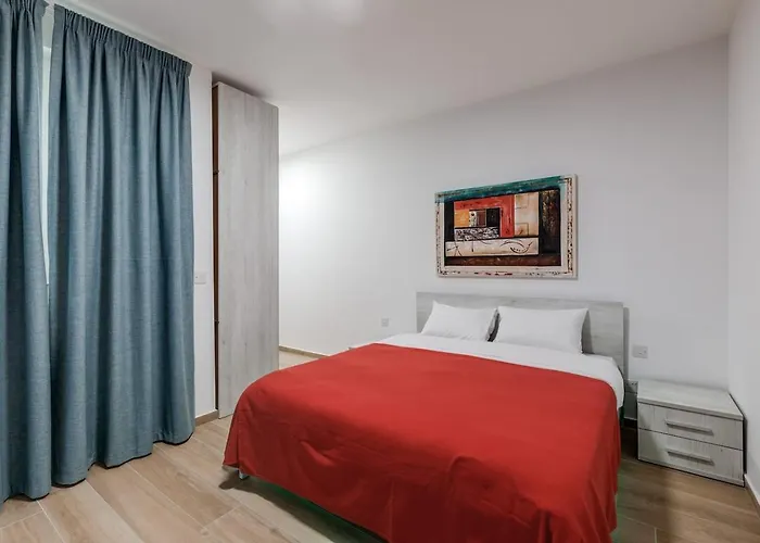 9ten11 Seafront By Homely Appartement Mellieħa