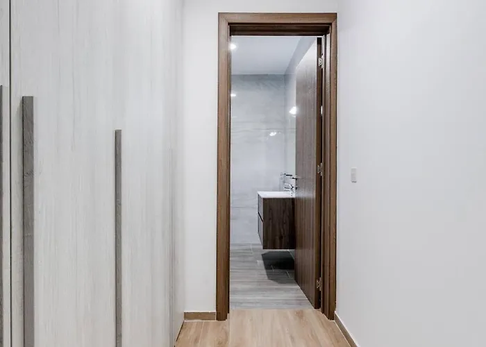 Appartement 9ten11 Seafront By Homely Mellieħa