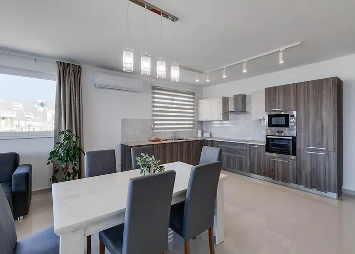 9ten11 Seafront By Homely Appartement *