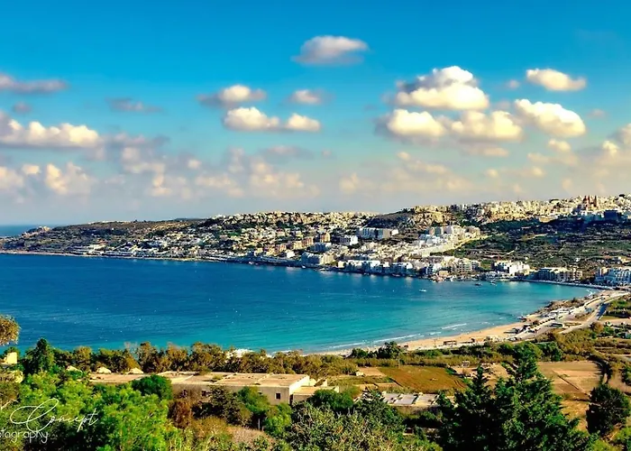 Appartement 9ten11 Seafront By Homely Mellieħa