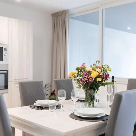 9ten11 Seafront By Homely * 梅利哈