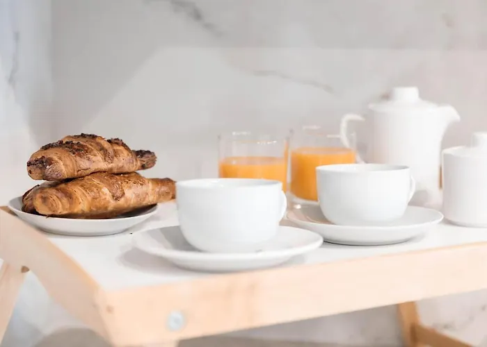 9ten11 Seafront By Homely Διαμέρισμα Mellieħa